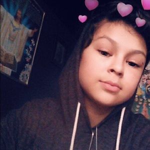 Meet your Posher, Arely